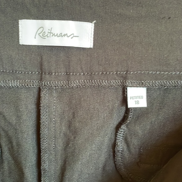 Reitmans pants size 18 petite - Picture 4 of 4